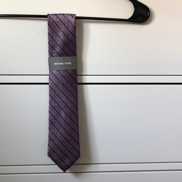 Michael Kors Tie - Picture 1 of 3